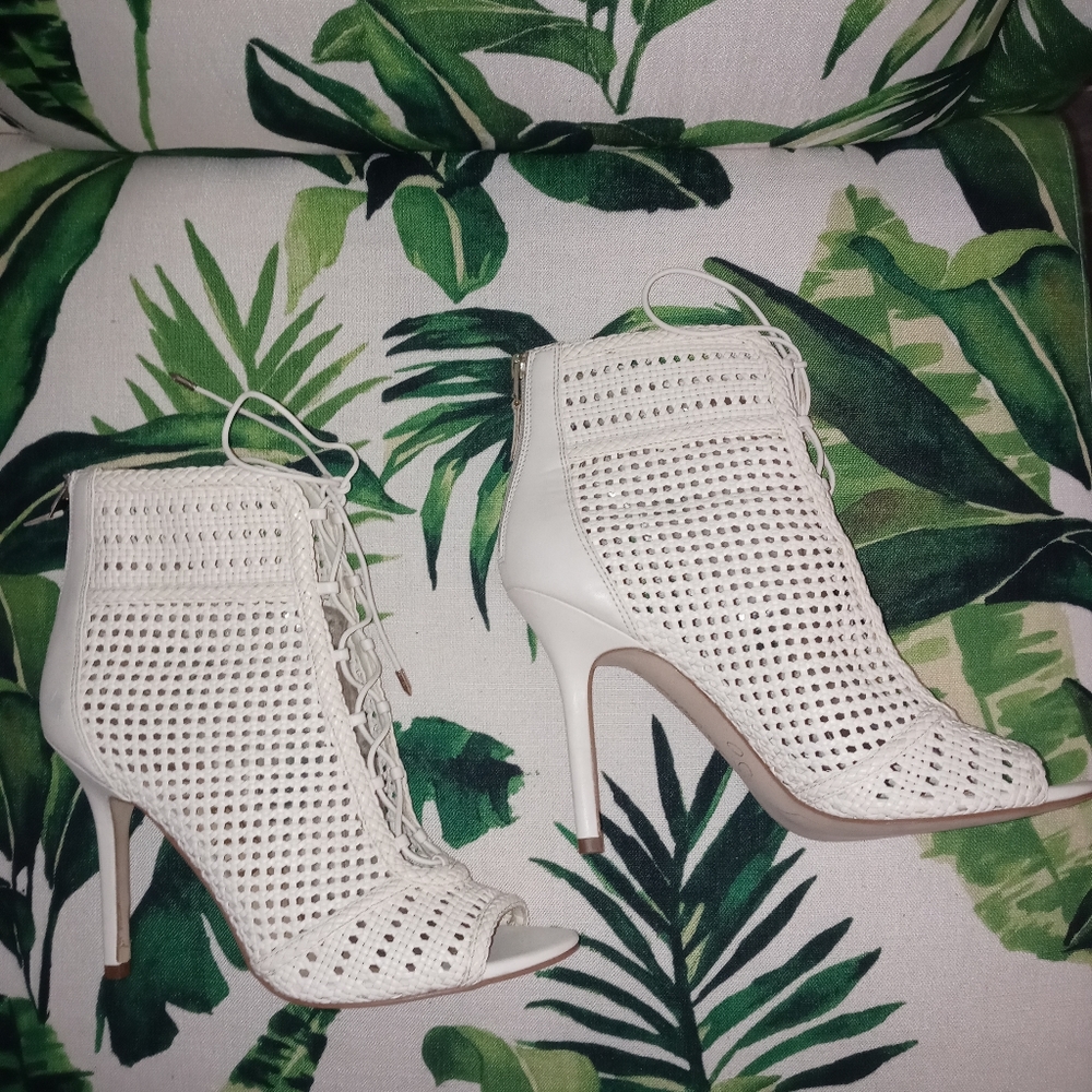 Sam Edelman Heel Booties - Picture 5 of 7
